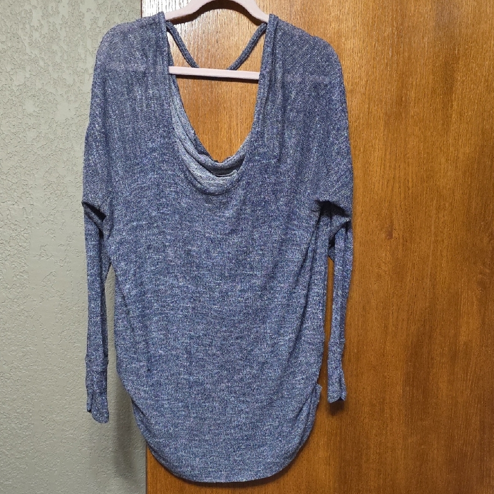 Maurices Heathered Blue Long Sleeve Top